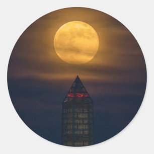 Supermoon over Washington Monument Ronde Sticker