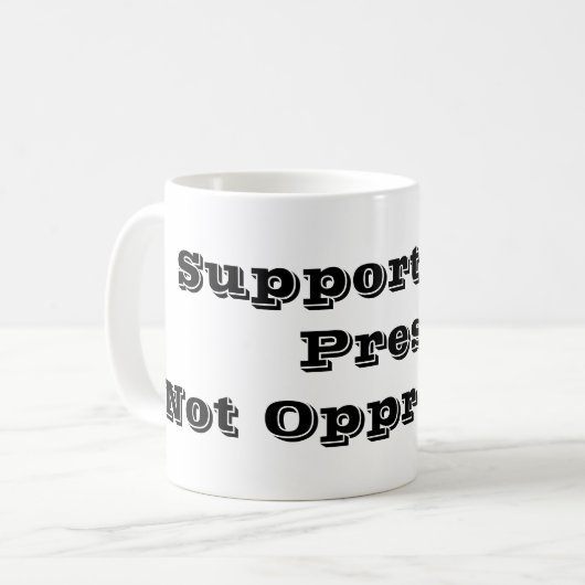 Support Free Press Mok (Voorkant links)