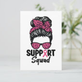 Support Squad Messy Bun Pink Warrior Breast Cancer Bedankkaart (Staand voorkant)