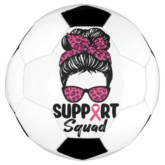 Support Squad Messy Bun Pink Warrior Breast Cancer Voetbal (Voorkant)