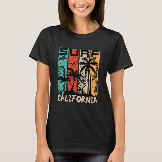 Surf California palm tree beach design  T-shirt (Voorkant)