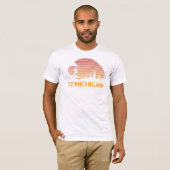 Surf Lake Michigan! T-shirt (Voorkant volledig)