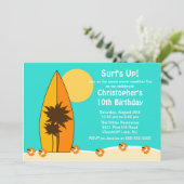 Surf op overdag zwemmen in surfplank kaart (Staand voorkant)