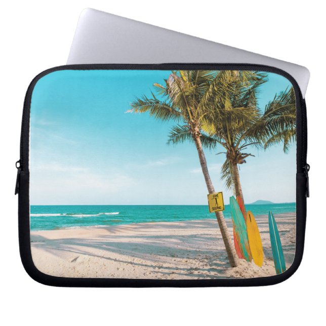 Surf planken op strandwerend kussen laptop sleeve (Voorkant)
