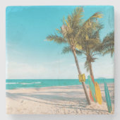 Surf planken op strandwerend kussen stenen onderzetter (Voorkant)