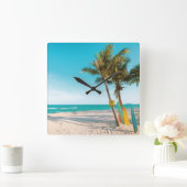 Surf planken op strandwerend kussen vierkante klok (Huis)