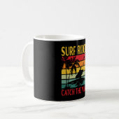 Surf Riders Vangen de Golven Koffiemok (Voorkant links)