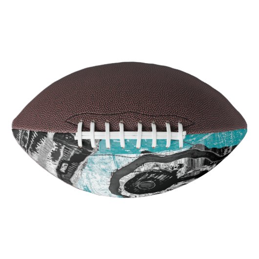 Surface Current – Abstract Flow & Structure Carbon American Football (Voorkant)