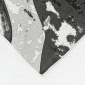 Surface Current – Abstract Flow & Structure Large  Fleece Deken (Hoek)