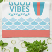 Surfboard High Tides Good Vibes Customizable Beach Theedoek (Gevouwen)