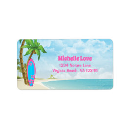 Surfbord en strand tropisch surfadres etiket