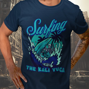 Surfen op de Kali Yuga Surf Club T-shirt