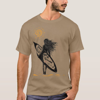 Surfen op een strand t-shirt