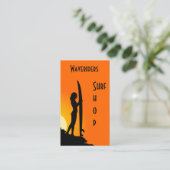 Surfen op het strand, surfbord, surfer, surfer advieskaart (Staand voorkant)