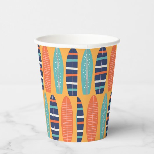 Surfen op surfplanken Oranje blauwe zomerzaterdag Papieren Bekers (Rechts)