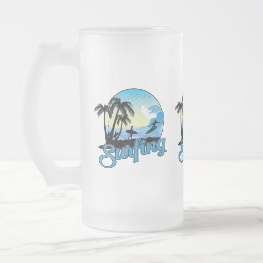 Surfen op Zee strand Matglas Bierpul (Links)