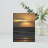 Surfen op zonsondergang in Polzeath Briefkaart (Staand voorkant)
