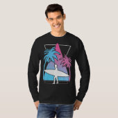 Surfen Palm Trees Surfboard Synthwave Watersport T-shirt (Voorkant volledig)