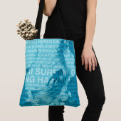 Surfende Hawaii GreenRoom Hawaiian Surfer Beach ta Tote Bag (Dichtbij)