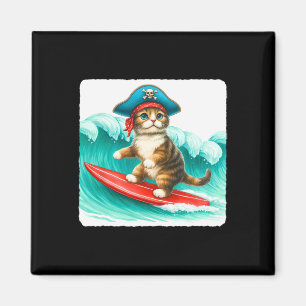 Surfende kat met piratenhoed op surfplank. Golven Magneet