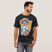 surfende pelikaan t-shirt (Voorkant volledig)
