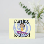 Surfende Rocks African American Girl Tshirts Briefkaart (Staand voorkant)