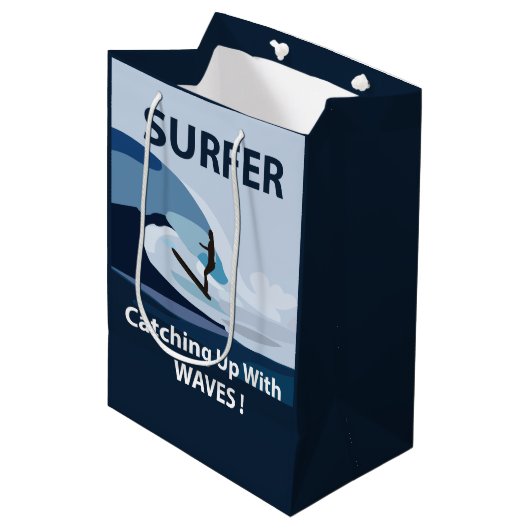 Surfer Beach Surfen Medium Cadeauzakje (Voorkant Gekanteld)