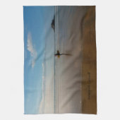 Surfer bij Perranporth Beach Cornwall Engeland Theedoek (Verticaal)