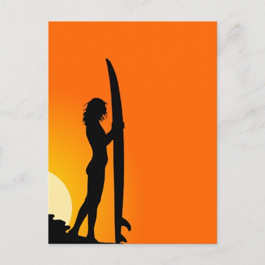 Surfer girl op zonsondergang briefkaart (Voorkant)