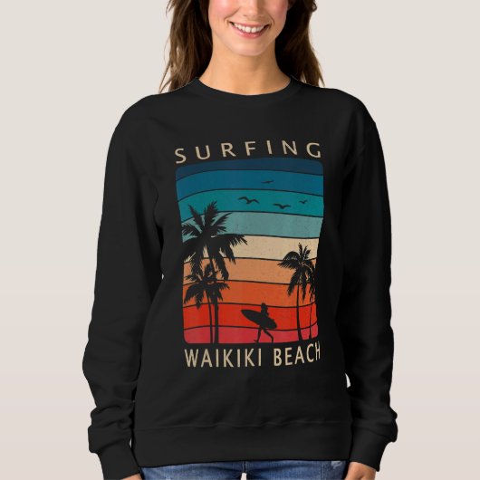Surfer Girl Surfing Waikiki Beach Hawaiian Sunset  Trui (Voorkant)