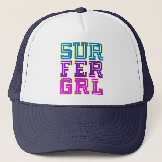 Surfer Girl Trucker Pet (Voorkant)