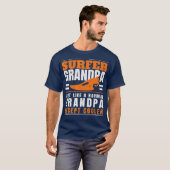 Surfer Grandpa Surf Grandfather Surfvaders T-shirt (Voorkant volledig)