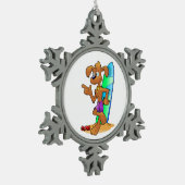 SURFER HOND TIN SNEEUWVLOK ORNAMENT (Links)
