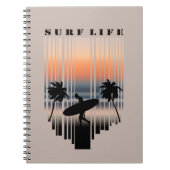 Surfer loopt naar strand op zonsondergang | SURF Notitieboek (Voorkant)
