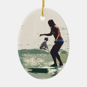 Surfer meisjes rock keramisch ornament