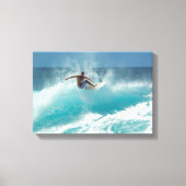 Surfer op een grote golf canvas print (Voorkant)
