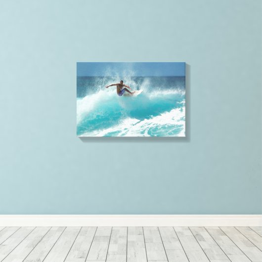 Surfer op een grote golf canvas print (Insitu (Houten vloer))