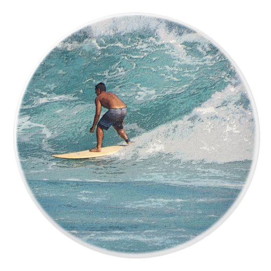 "SURFER RIJDEN OP DE GOLVEN" KERAMISCHE KNOP (Voorkant)