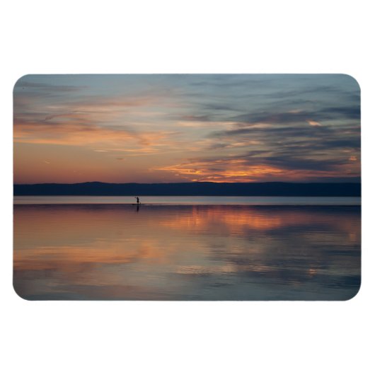 Surfer-roeiing naar de kust magneet (Horizontaal)