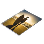 Surfer-silhouet tijdens zonsopgang notitieboek (Linkerzijde)