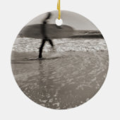 Surfer van Shirley Taylor Keramisch Ornament (Achterkant)