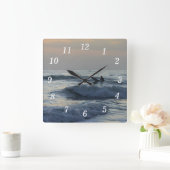 Surfer wacht op wandklok (Huis)