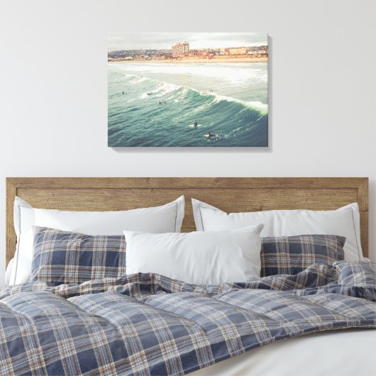 Surfer Wall Art, Pacific Beach San Diego Canvas (Insitu (Slaapkamer))