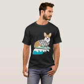 Surfing Corgi Essential T-shirt (Voorkant volledig)
