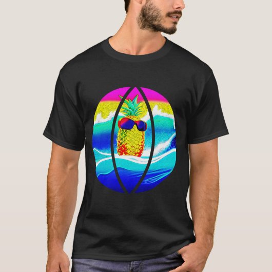 SURFING PINEAPPLE BEACH BALL T-SHIRT (Voorkant)