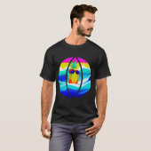 SURFING PINEAPPLE BEACH BALL T-SHIRT (Voorkant volledig)