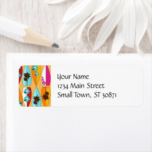 Surfplanken op Boardwalk Summer Beach Theme Etiket (Insitu)