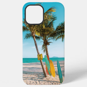 Surfplanken op strand kussen iPhone 12 pro max hoesje