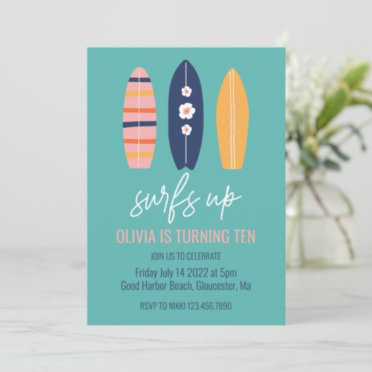 Surfred Up Girl Surfboard strand Birthday Party In Kaart (Staand voorkant)
