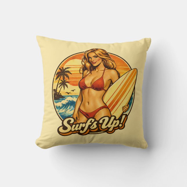 Surf's Up Bikini Pin-Up | Retro Surf Winkel Grafis Kussen (Voorkant)